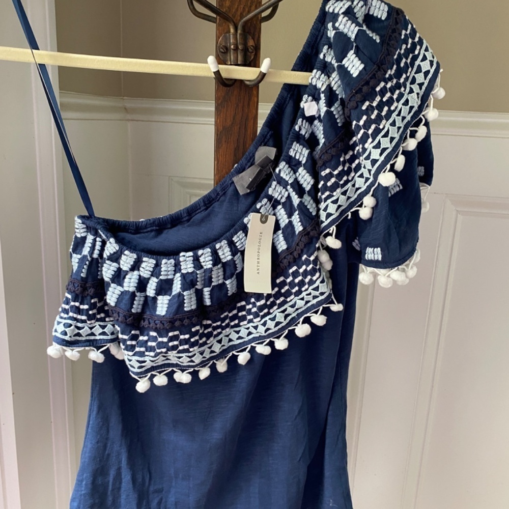 NWT By Anthropologie Pom-Tassel One-Shoulder Top Large - Picture 7 of 9